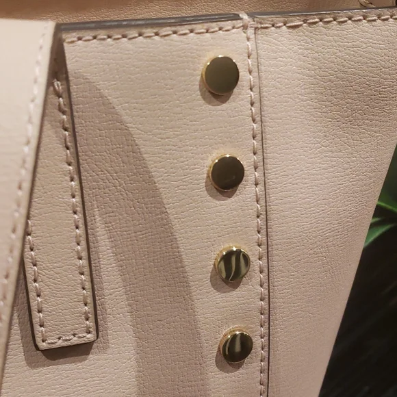 ❣️💫MARK DOWN💫❣️ Michael Kors pink bag - Picture 6 of 15